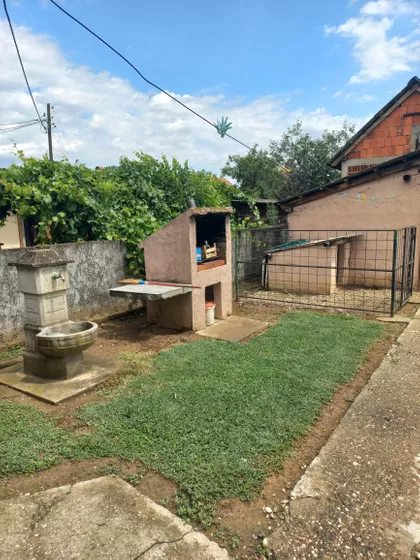 Branka Radičevića 10 | 4zida.rs