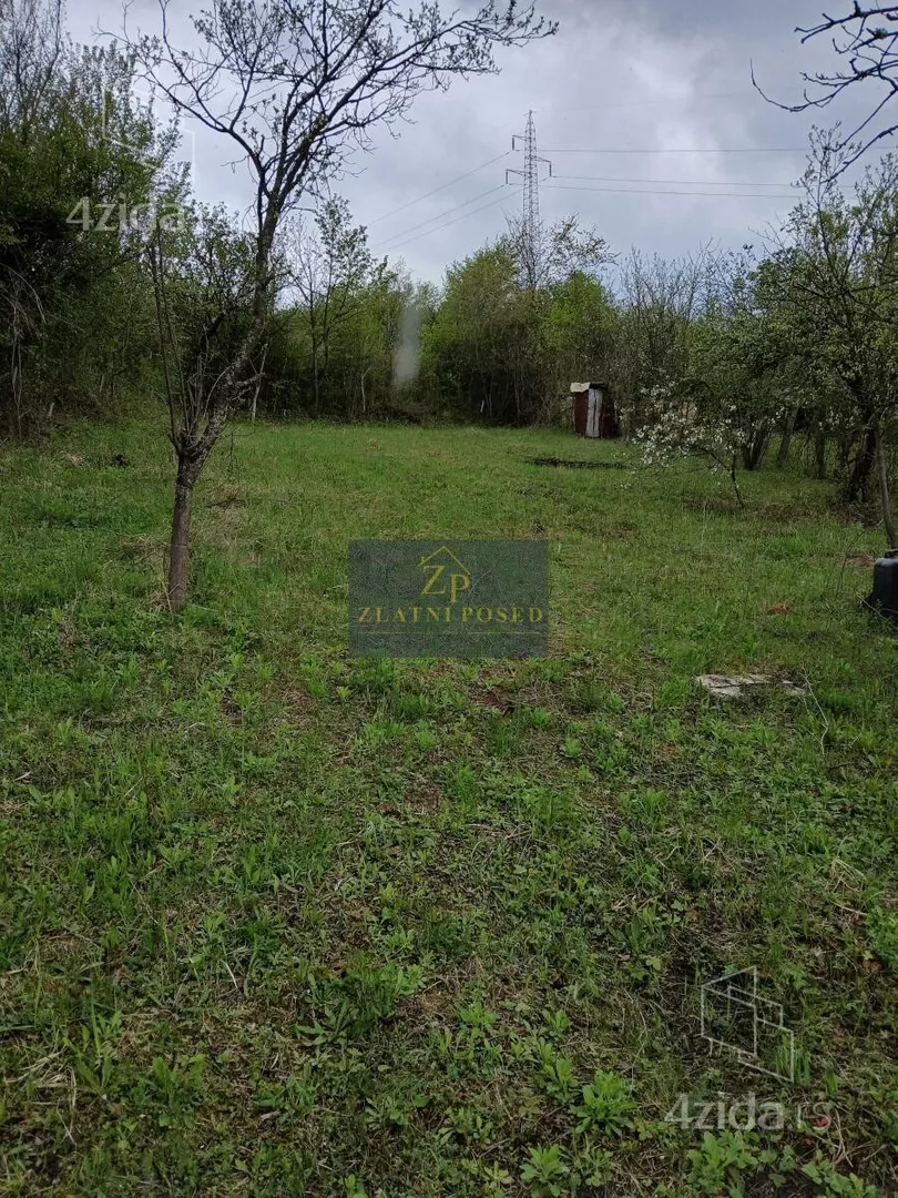 Plac | 4zida
