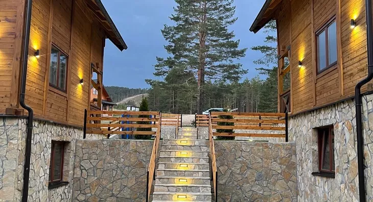 3-etažna kuća | 4zida