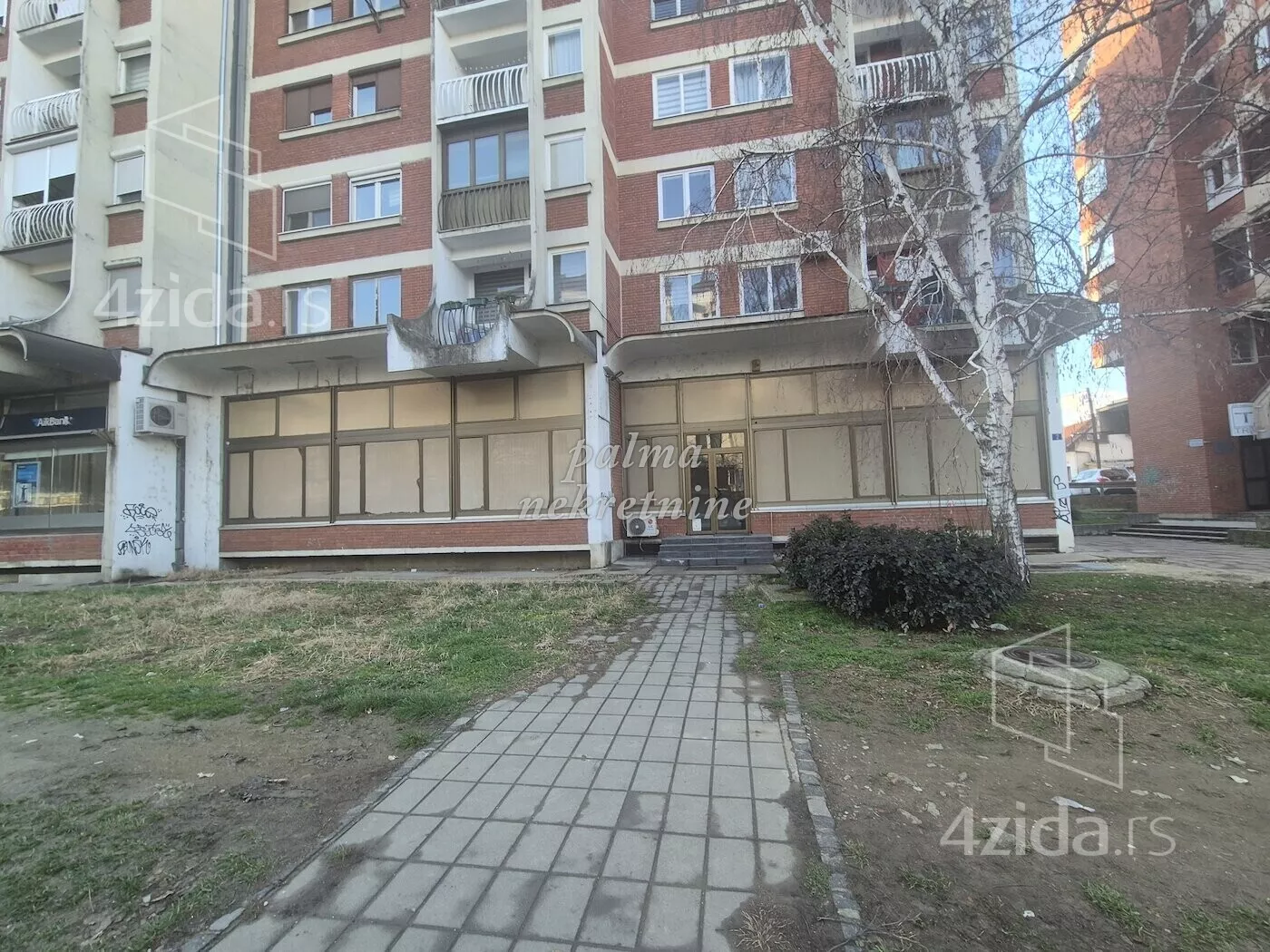 Poslovni prostor | 4zida