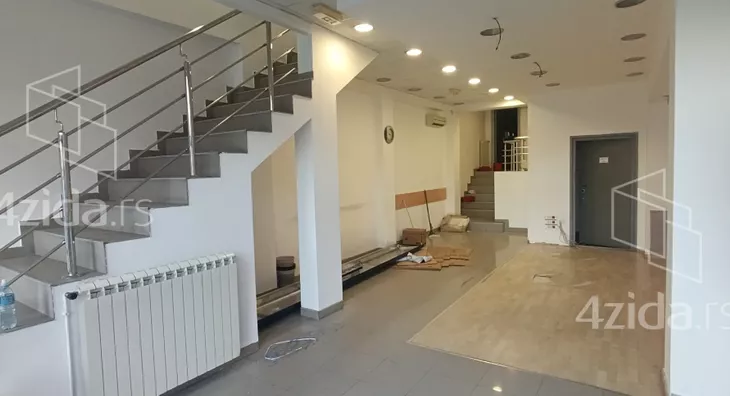 Poslovni prostor | 4zida