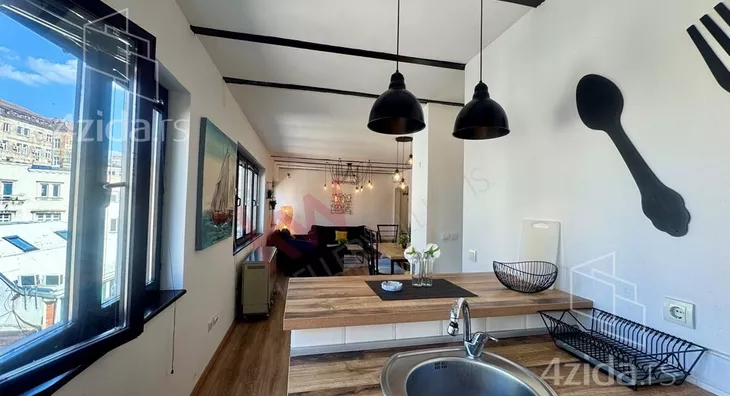 Petosoban stan | 4zida