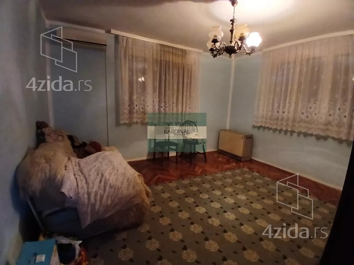 Kuća | 4zida