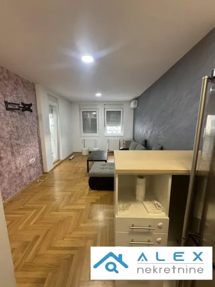 Somborska | 4zida.rs