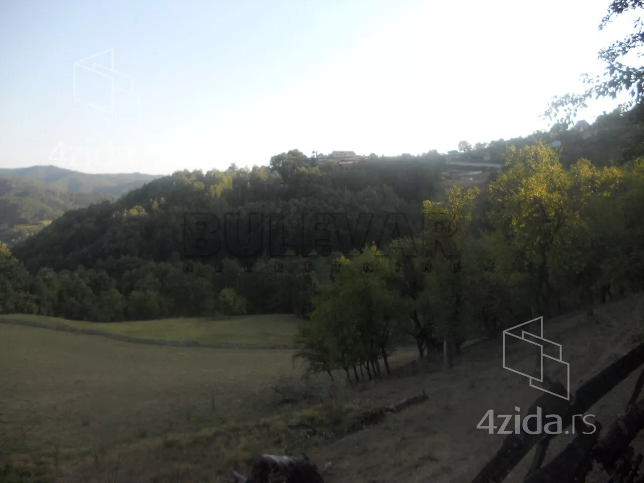 Građevinsko zemljište | 4zida