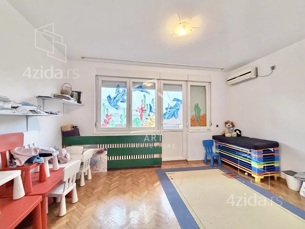 3-etažna kuća | 4zida