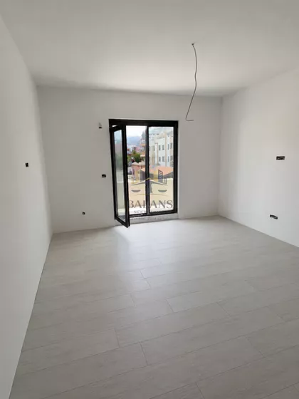 Novi Banovci | 4zida.rs