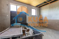 Lokal | 4zida