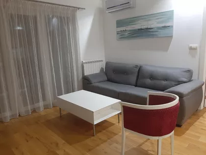 Slavonska | 4zida.rs