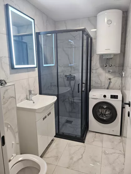 Novosadska 4 | 4zida.rs