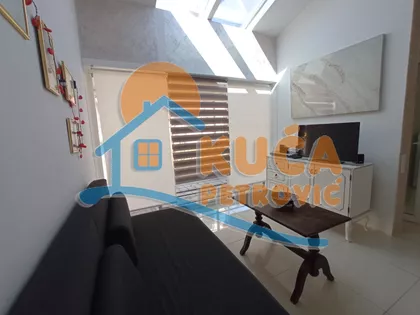 Zlatarska | 4zida.rs