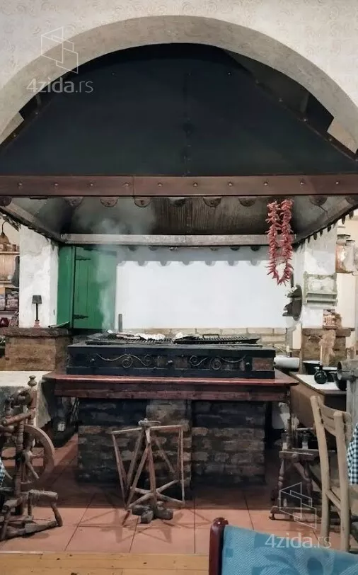 Ugostiteljski objekat | 4zida