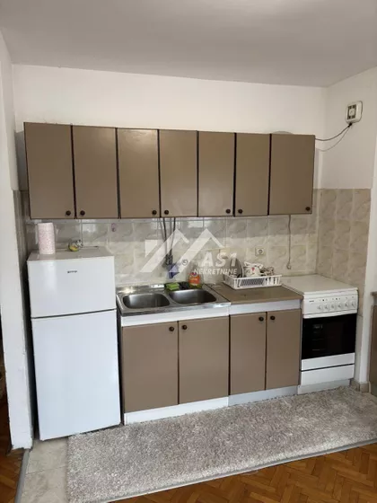 Cara Dušana | 4zida.rs