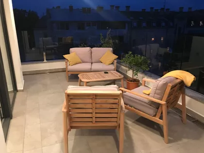 Lukijana Mušickog | 4zida.rs