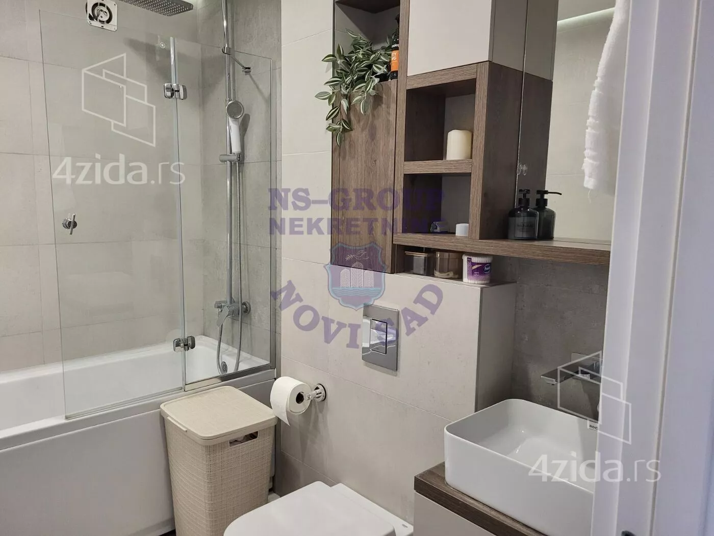 Troiposoban stan | 4zida