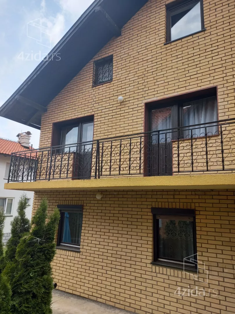 3-etažna kuća | 4zida