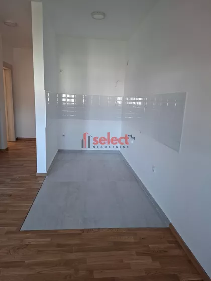 Veternička Rampa | 4zida.rs