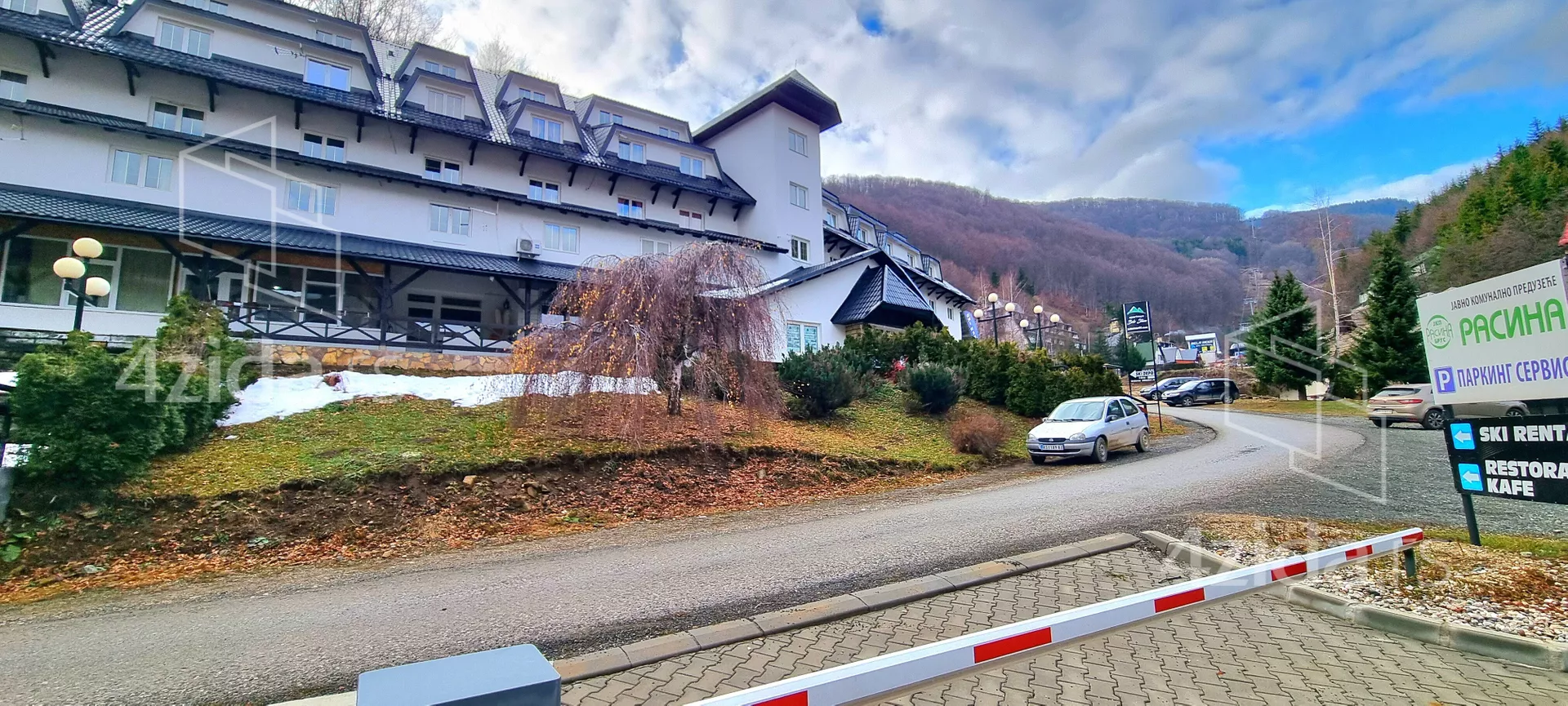 Dvoiposoban stan | 4zida