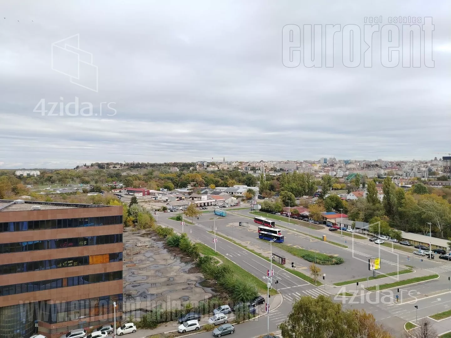 Poslovni prostor | 4zida