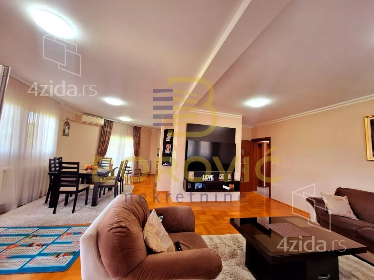 Kuća | 4zida