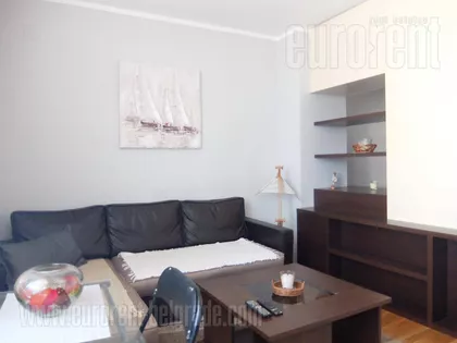 DONJI DORĆOL | 4zida.rs