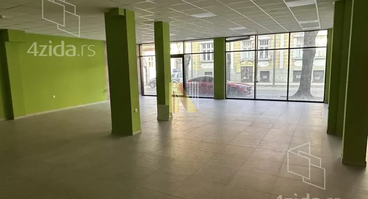 Poslovni prostor | 4zida