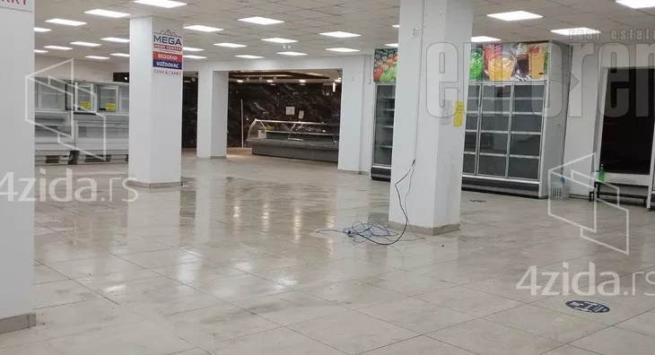 Poslovni prostor | 4zida