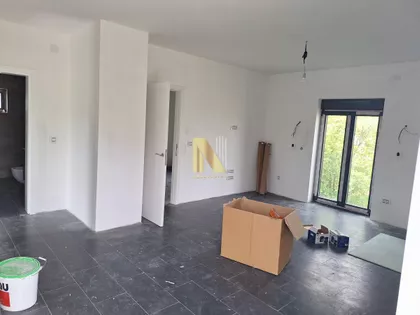 Sremska Kamenica | 4zida.rs
