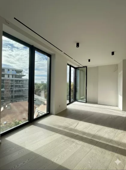 Cara Uroša | 4zida.rs