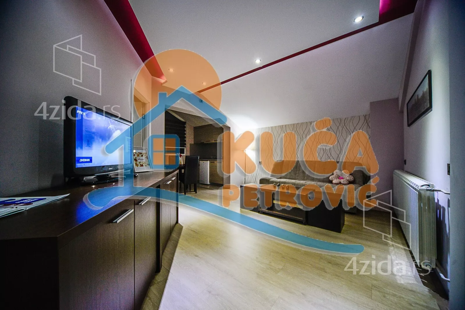 Lokal | 4zida