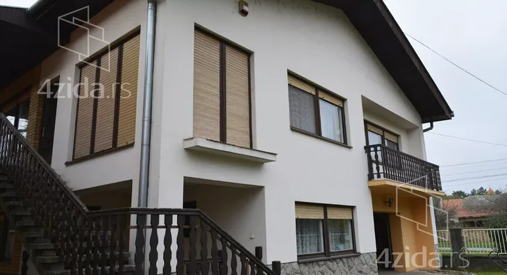 2-etažna kuća | 4zida