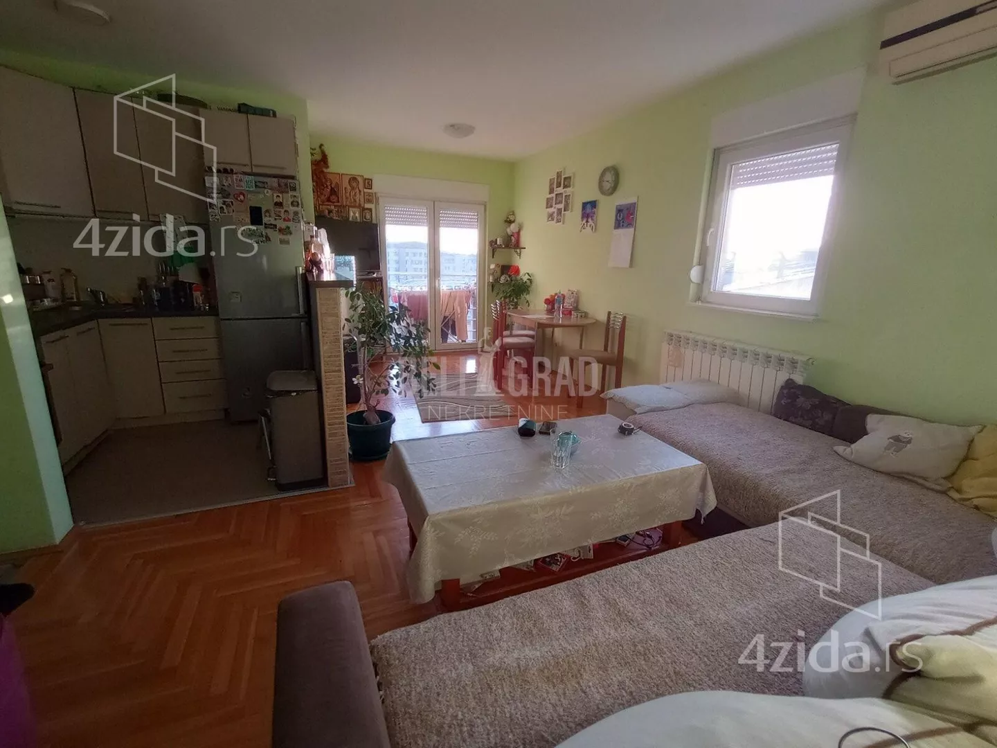 Dvoiposoban stan | 4zida