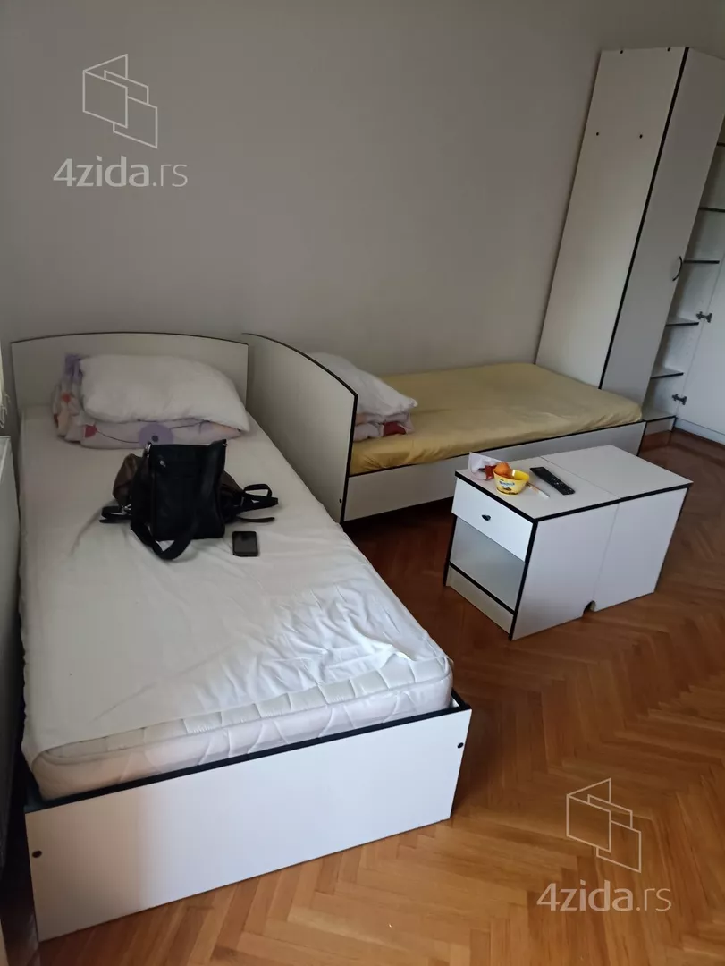 Garsonjera | 4zida