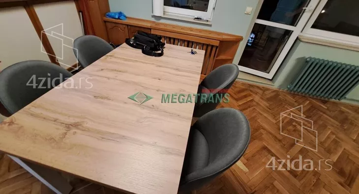 Troiposoban stan | 4zida