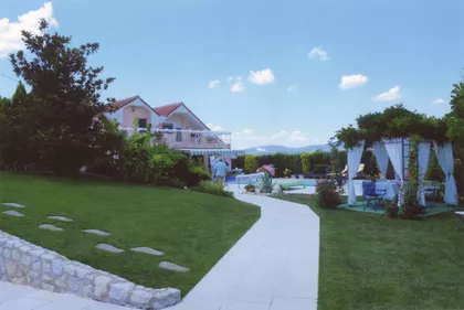 Mije Seferovića 4 | 4zida.rs