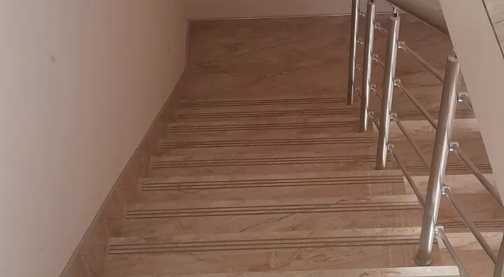 4-etažna kuća | 4zida