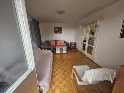 Milana Vujaklije | 4zida.rs