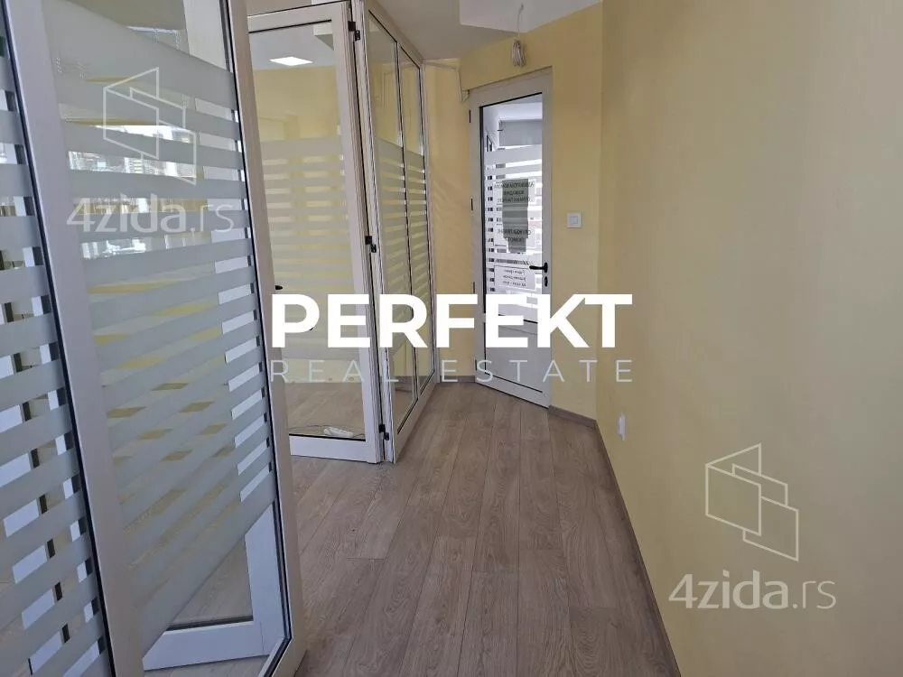 Lokal | 4zida