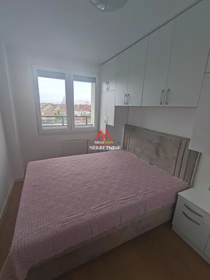 Heroja Pinkija | 4zida.rs