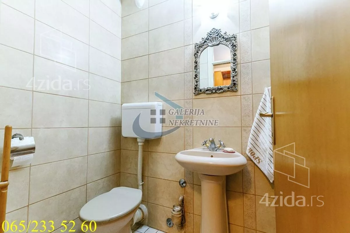 Troiposoban stan | 4zida