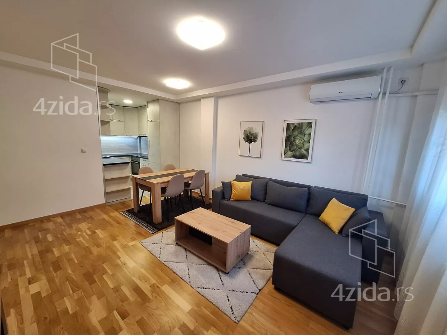 Jednoiposoban stan | 4zida