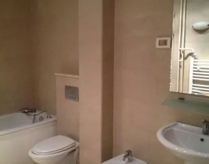 Đeram pijaca | 4zida.rs