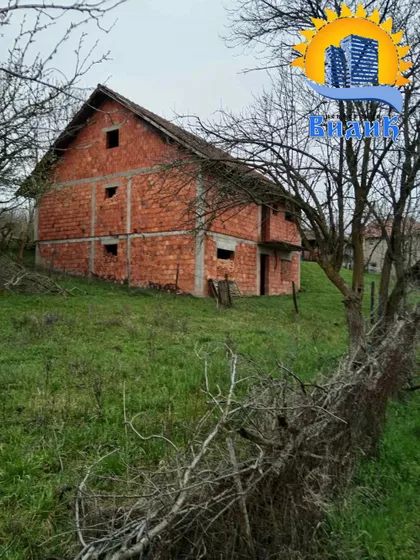 Mali Požarevac | 4zida.rs