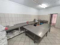 Poslovna zgrada | 4zida