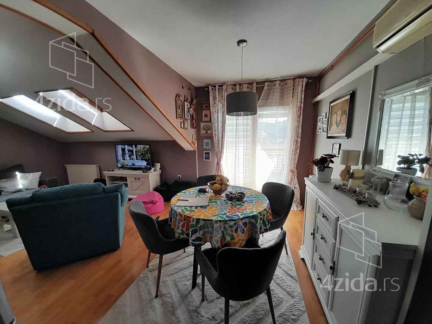 Četvorosoban stan | 4zida