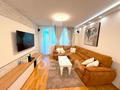 Stan za izdavanje · 90 m² · Bulevar Nemanjića, Medijana, Gradske lokacije, Niš