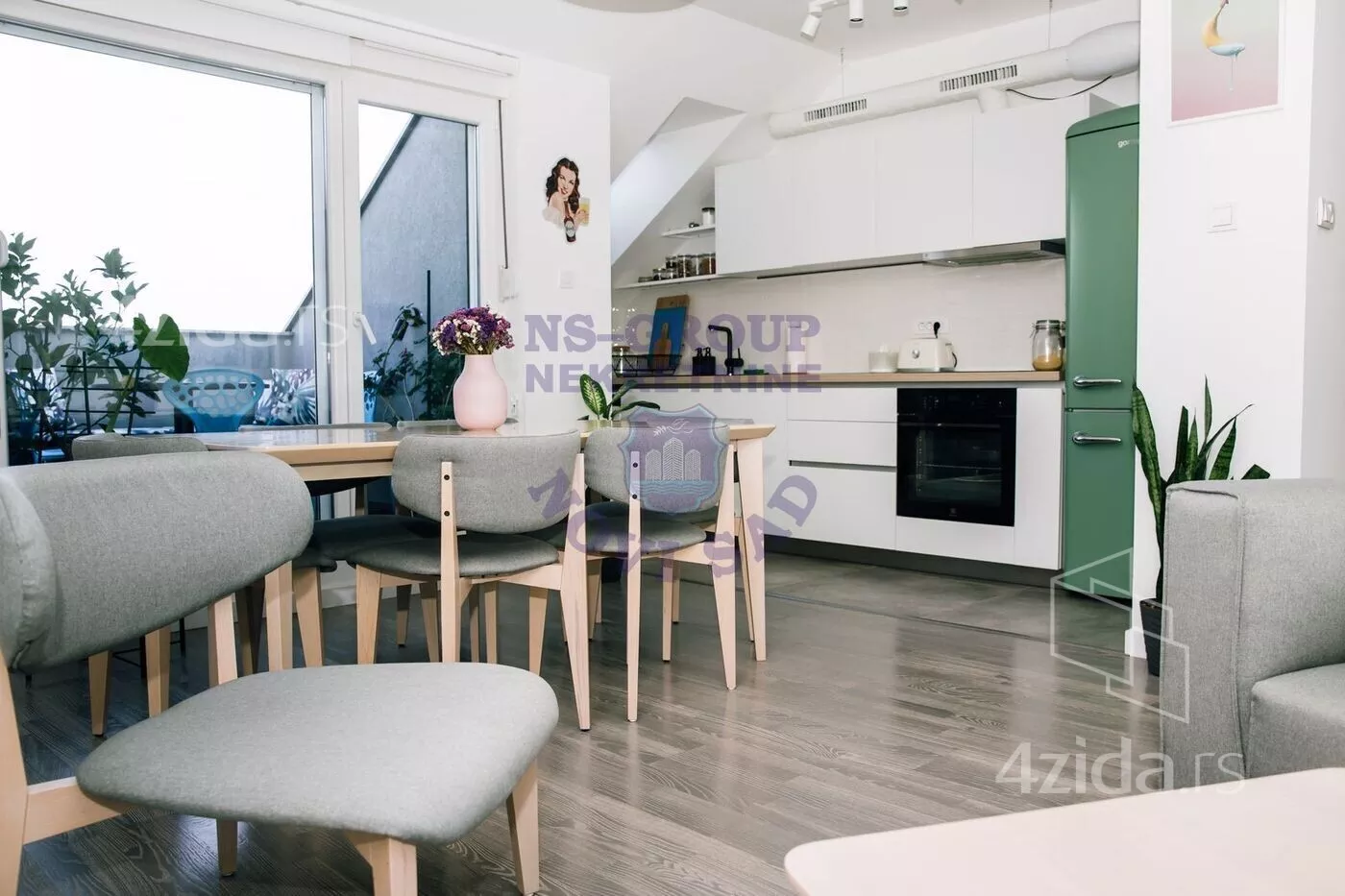 Trosoban stan | 4zida