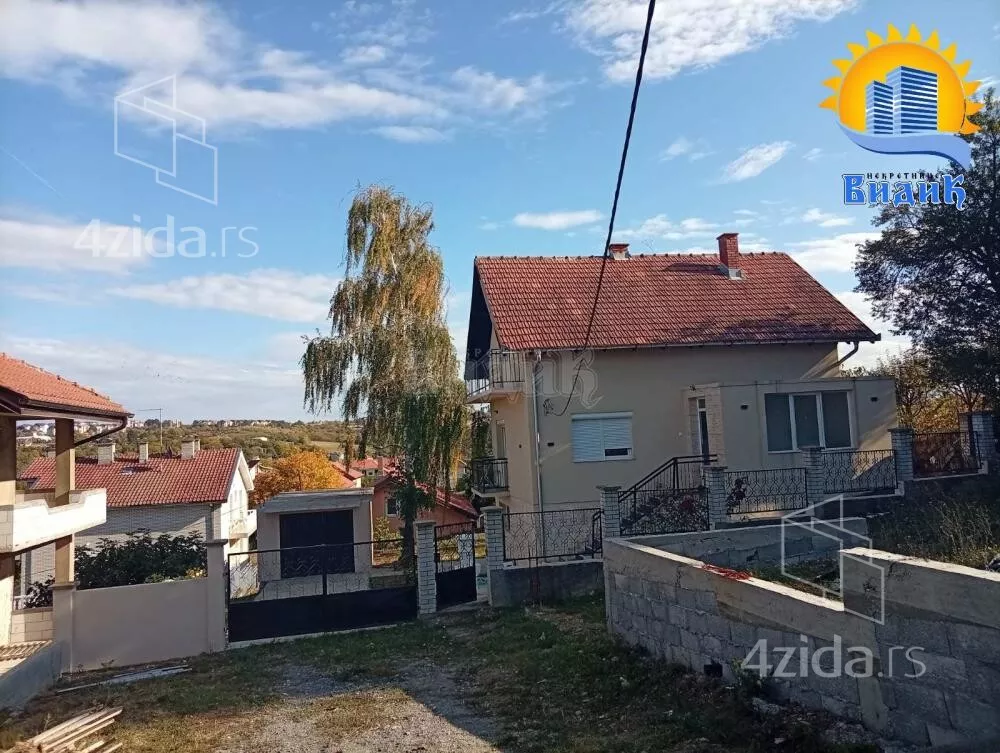 Kuća | 4zida