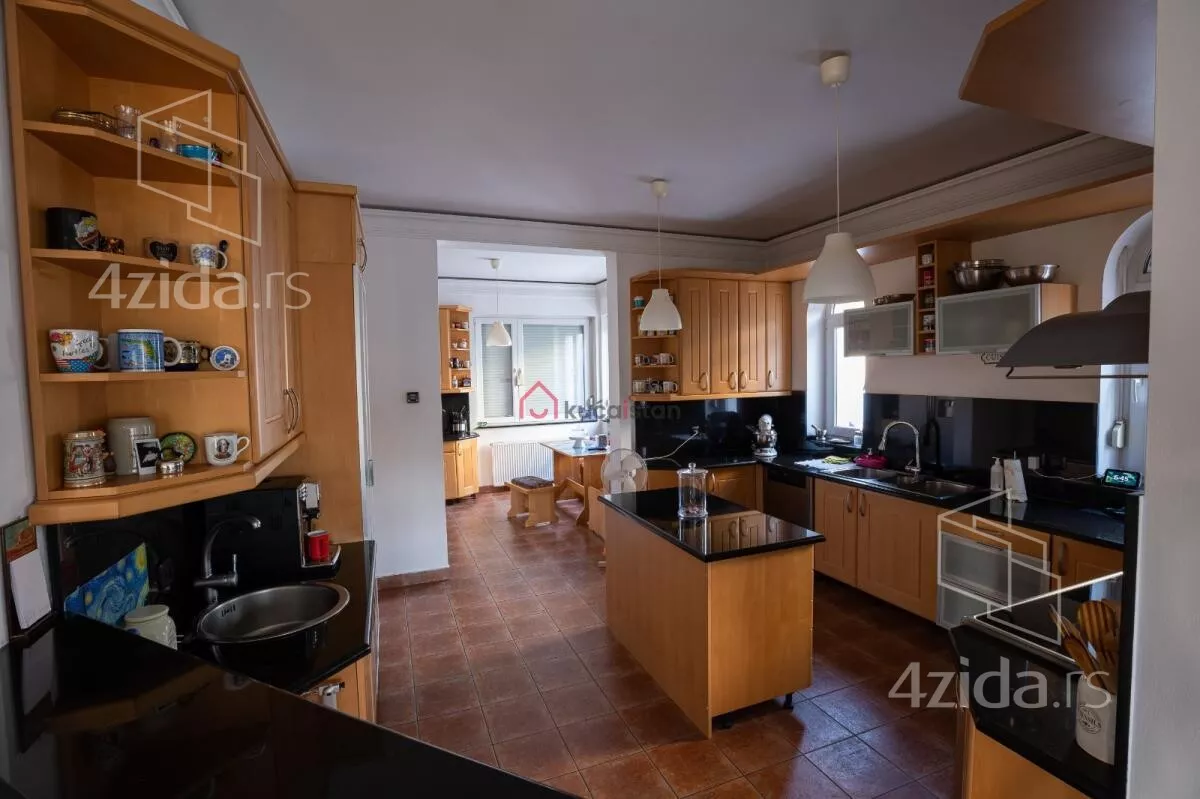 Kuća | 4zida