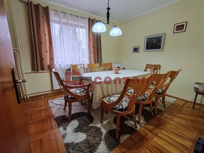 Kertvaroš | 4zida.rs